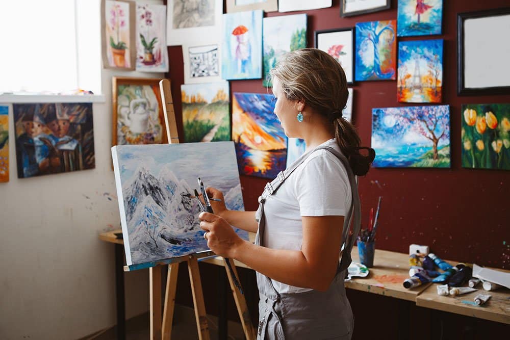 Best Canvases For Acrylics that are a Dream to Paint On