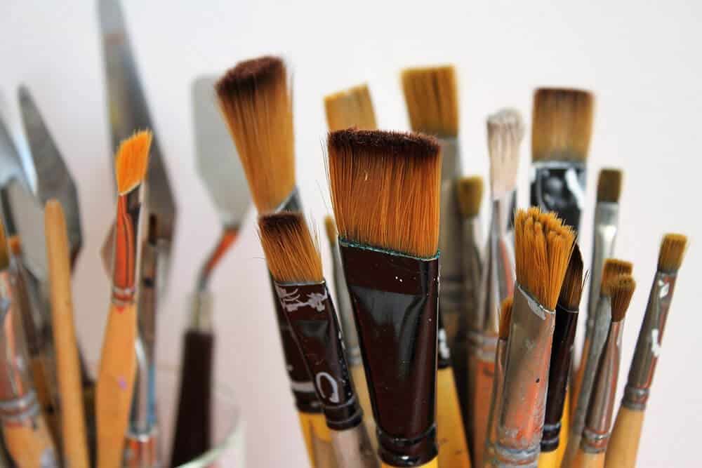 Best Way to Clean Dried Acrylic Paint From Brushes