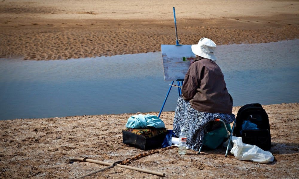 field easel